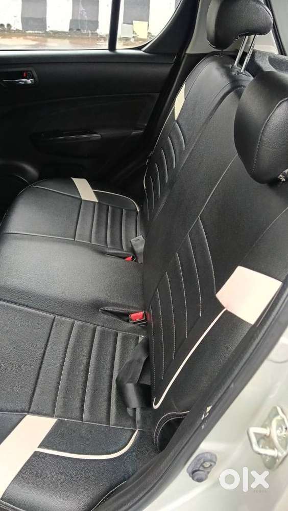 Maruti Suzuki Swift Vxi Optional, 2015, Petrol
