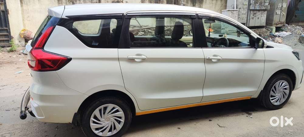 Maruti Ertiga Petrol 2022 Insurance And Fc 1 Year Current Genuine Km
