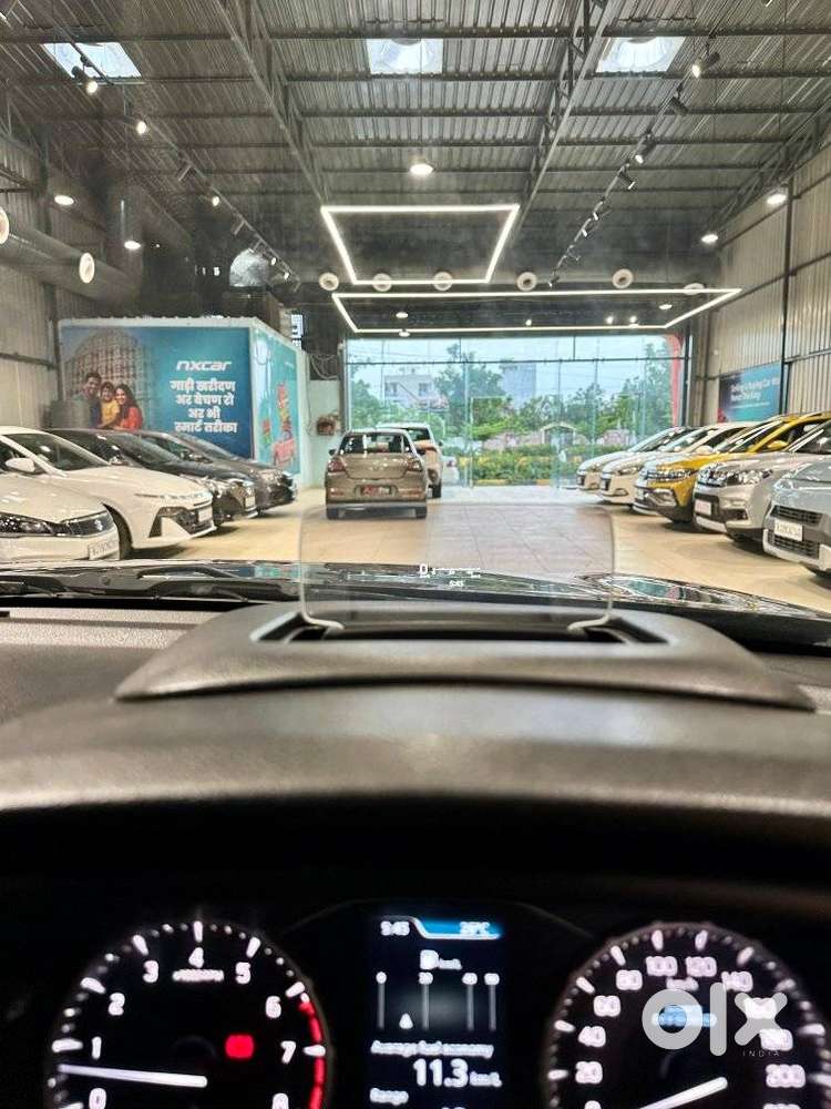 Maruti Suzuki Brezza 1.5 Zxi Plus Smart Hybrid, 2024, Cng & Hybrids