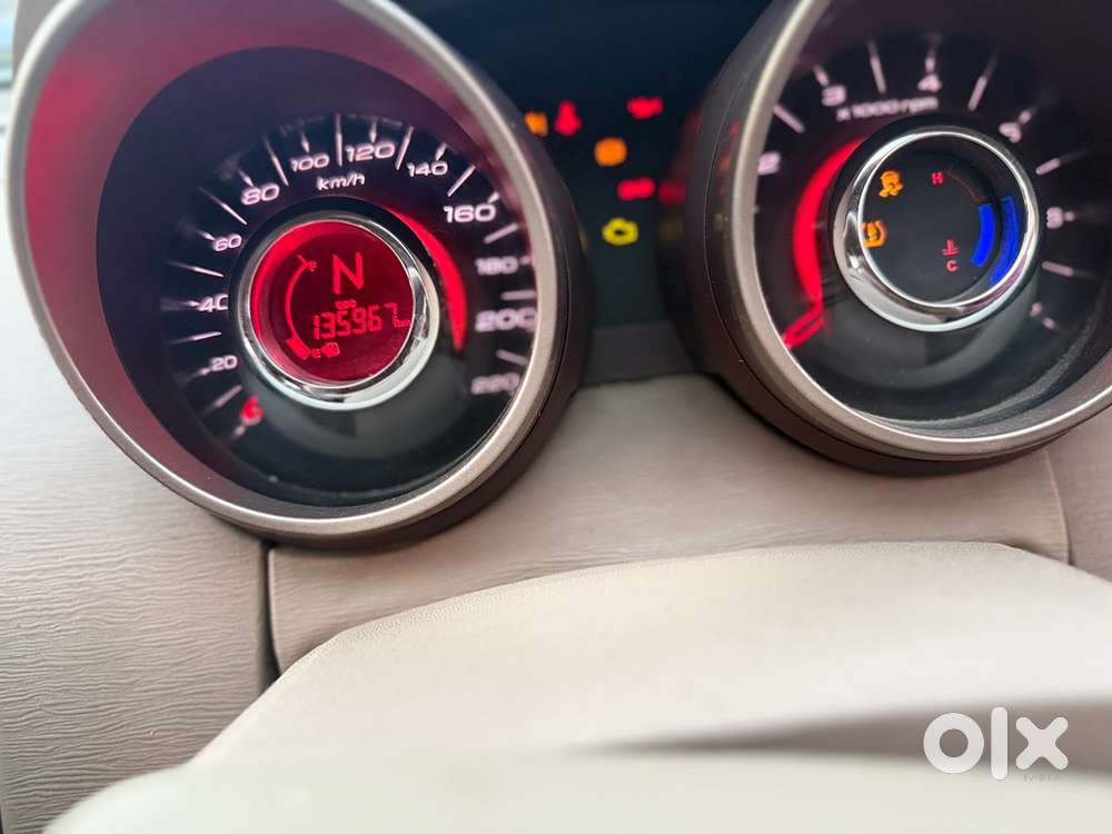 Mahindra Xuv500 Diesel Well Maintained