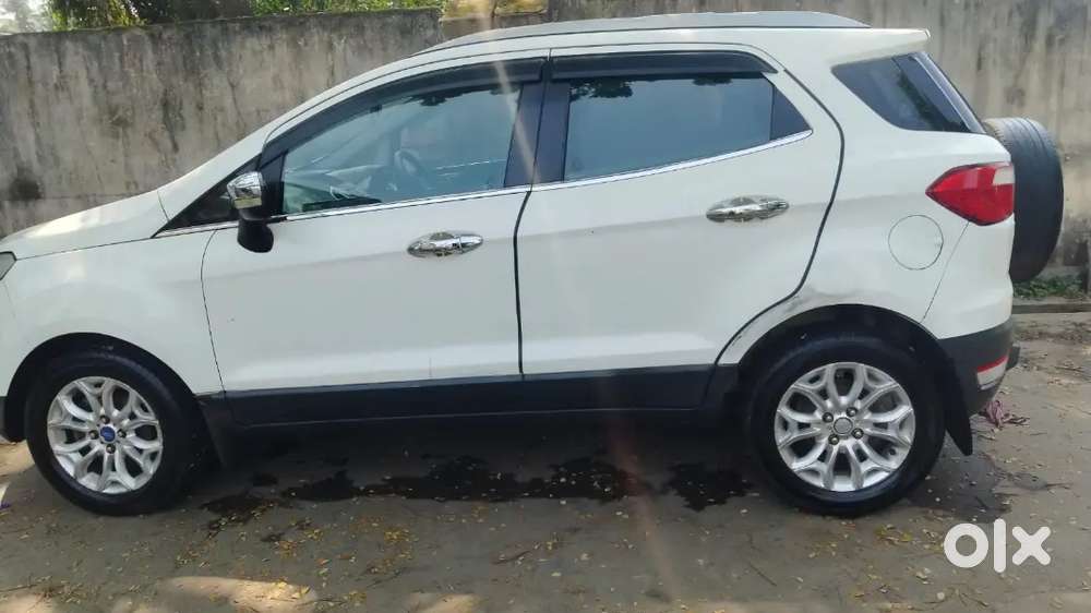 Ford Ecosport 2015 Diesel Well Maintained