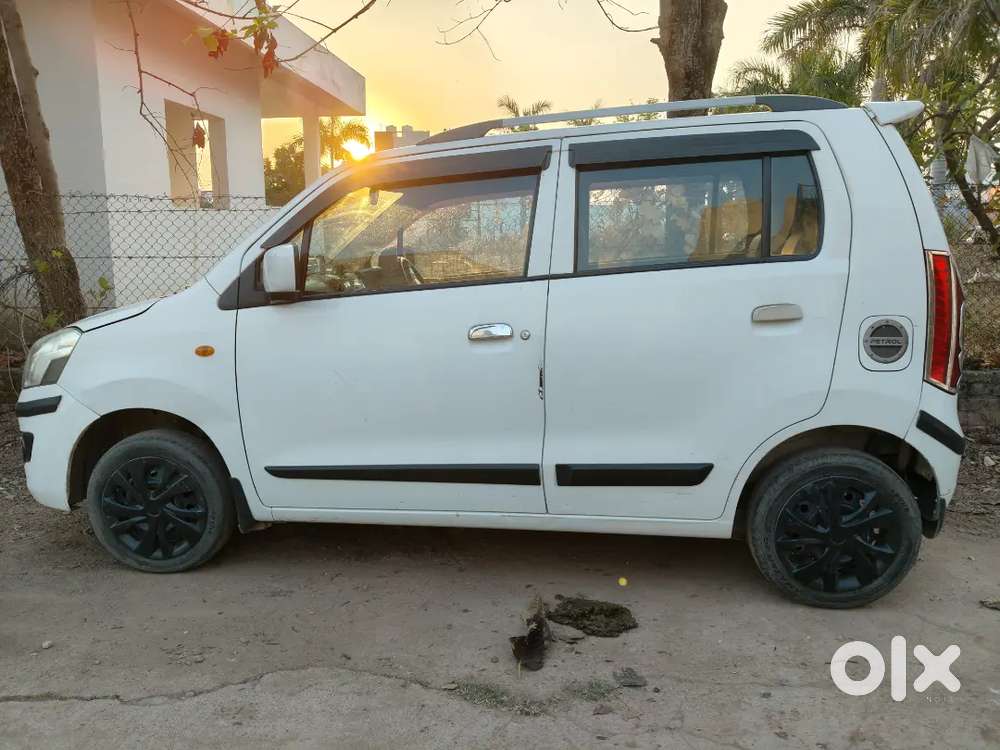 Wagon R 2016 Top Model Petrol Well Maintained