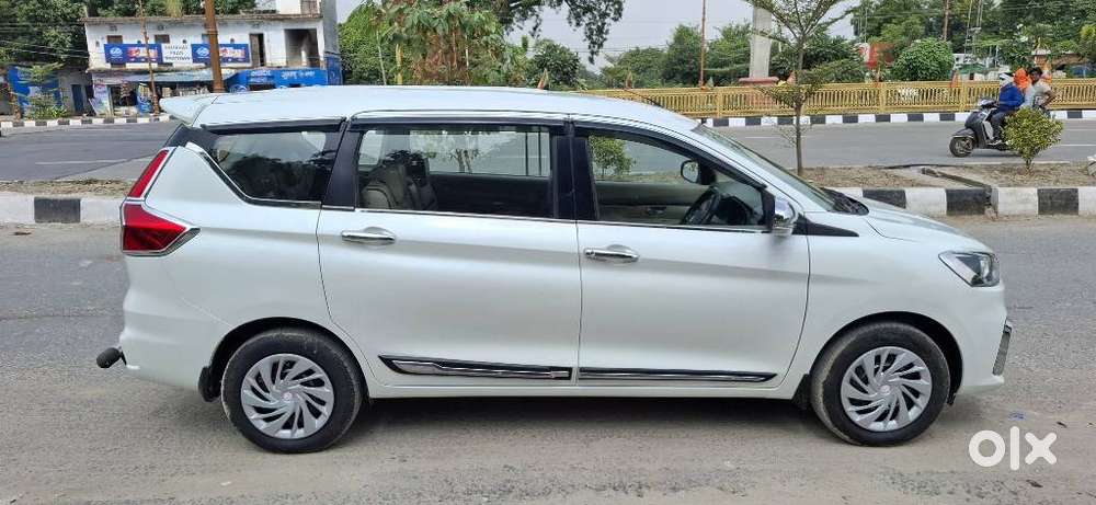 Maruti Suzuki Ertiga 1.4 Vxi Cng Anniversary Edition, 2024, Cng & Hy..
