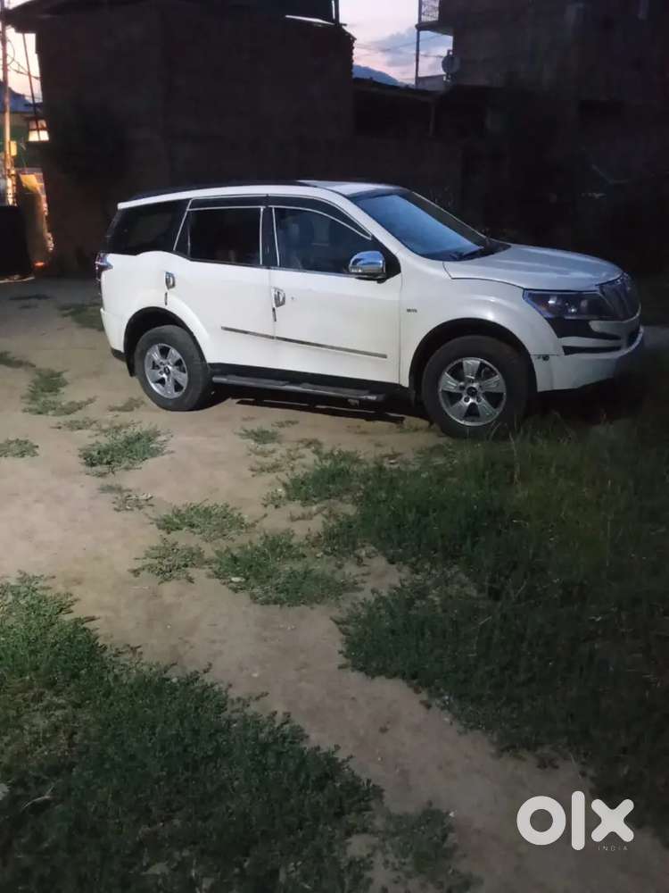 Xuv 500 W8
