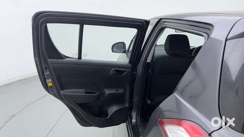 Maruti Suzuki Swift 1.2 Lxi (o), 2016, Petrol