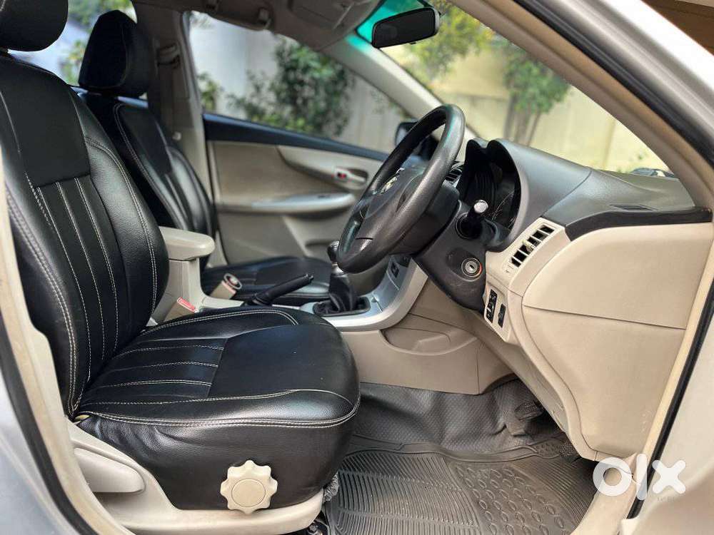 Toyota Corolla Altis [2008-2011] 1.4 D-4d Gl, 2011, Diesel