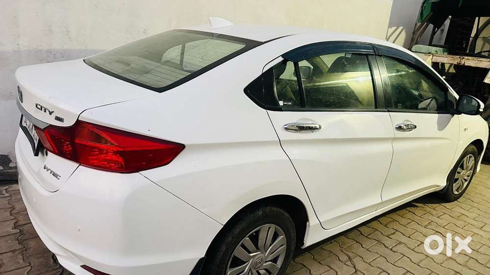 Honda 2017 Model Car