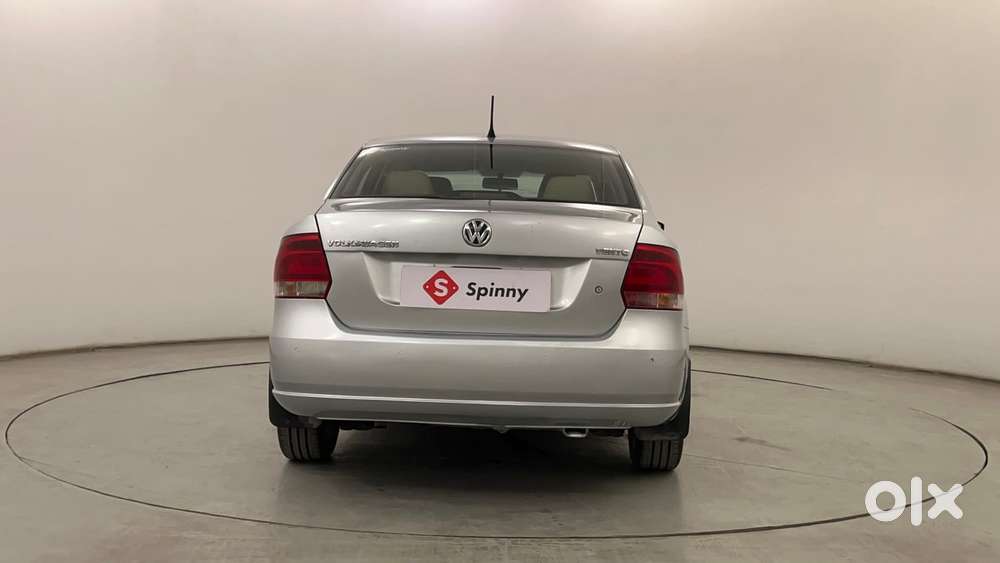 Volkswagen Vento Petrol Highline, 2013, Petrol
