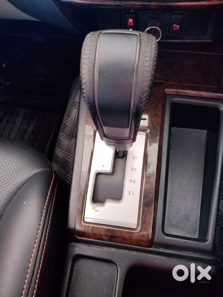 Mitsubishi Pajero Sport 4x2 Automatic, 2015, Diesel