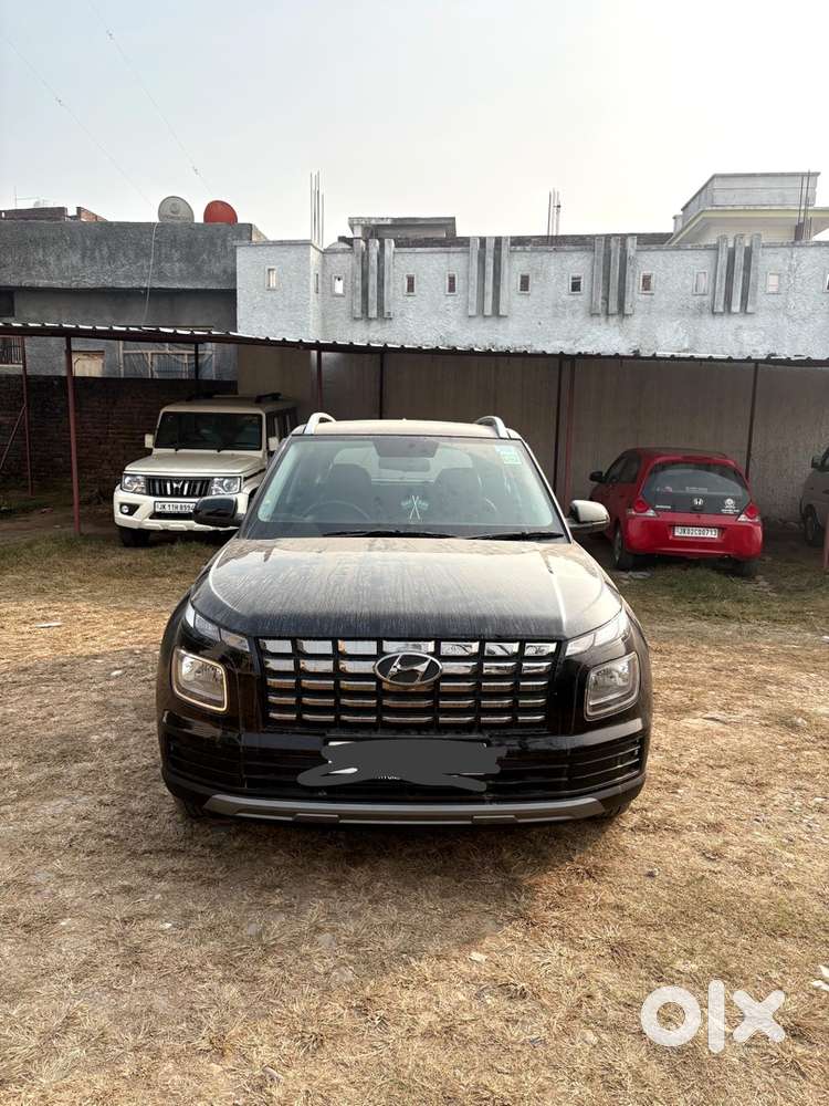 Hyundai Venue Splus Sunroof Petrol 2025