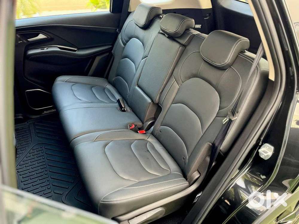 Mg Hector Sharp Pro 1.5 Turbo Cvt, 2025, Petrol