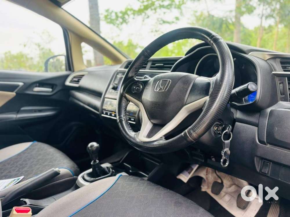 Honda Jazz 1.5 V I Dtec, 2015, Petrol