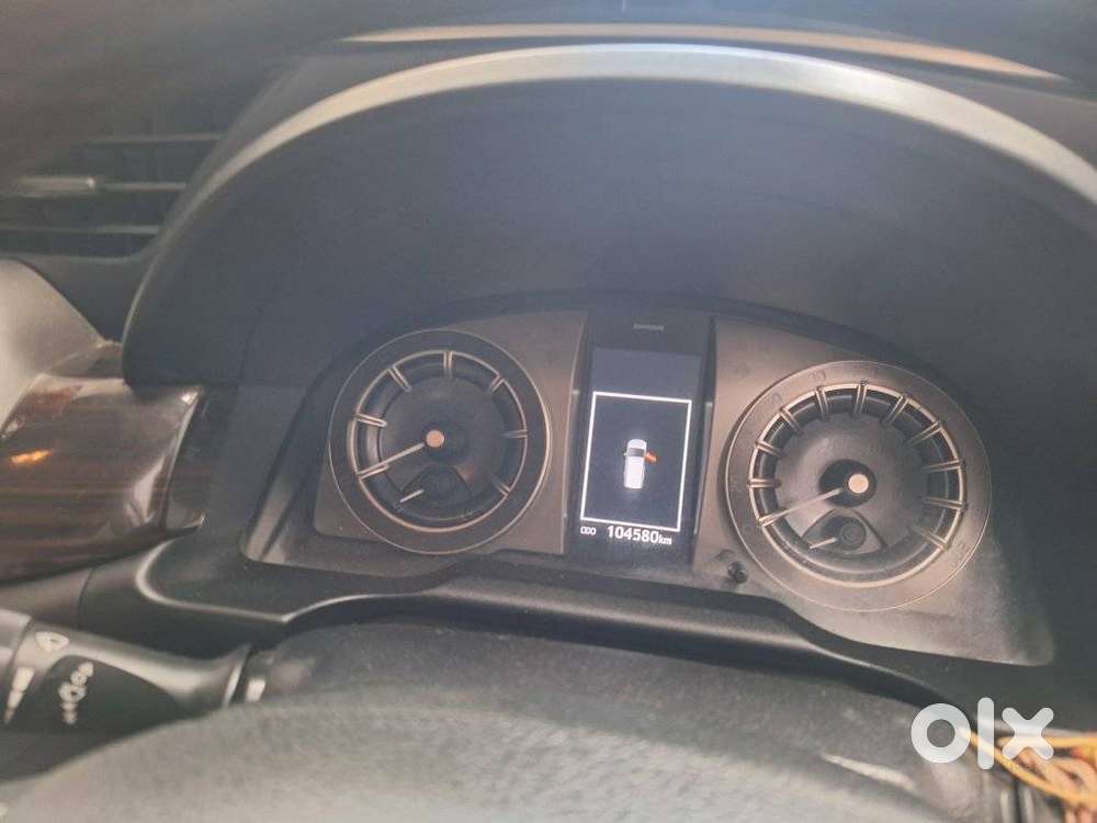 Toyota Innova Crysta 2.8z Automatic, 2019, Diesel