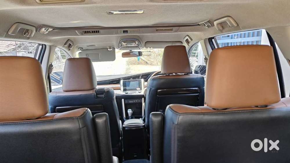 Toyota Innova Crysta 2.8 Zx At, 2017, Diesel