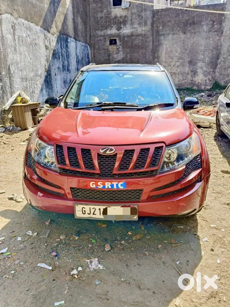 Mahindra Xuv500 2015 Diesel 124000 Km Driven