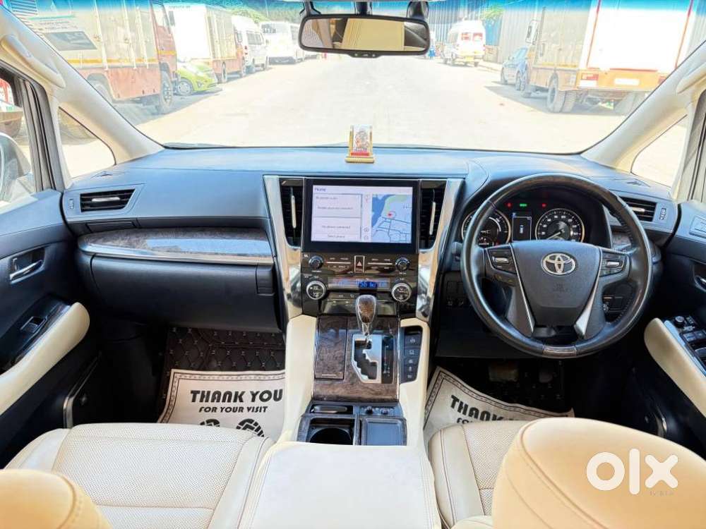 Toyota Vellfire 2.5 Hybrid, 2023, Petrol