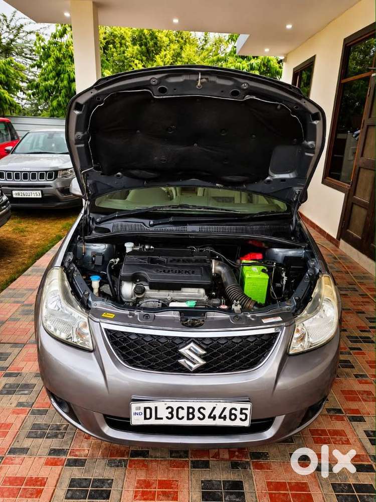 Maruti Suzuki Sx4 Vxi Bsiv, 2012, Petrol
