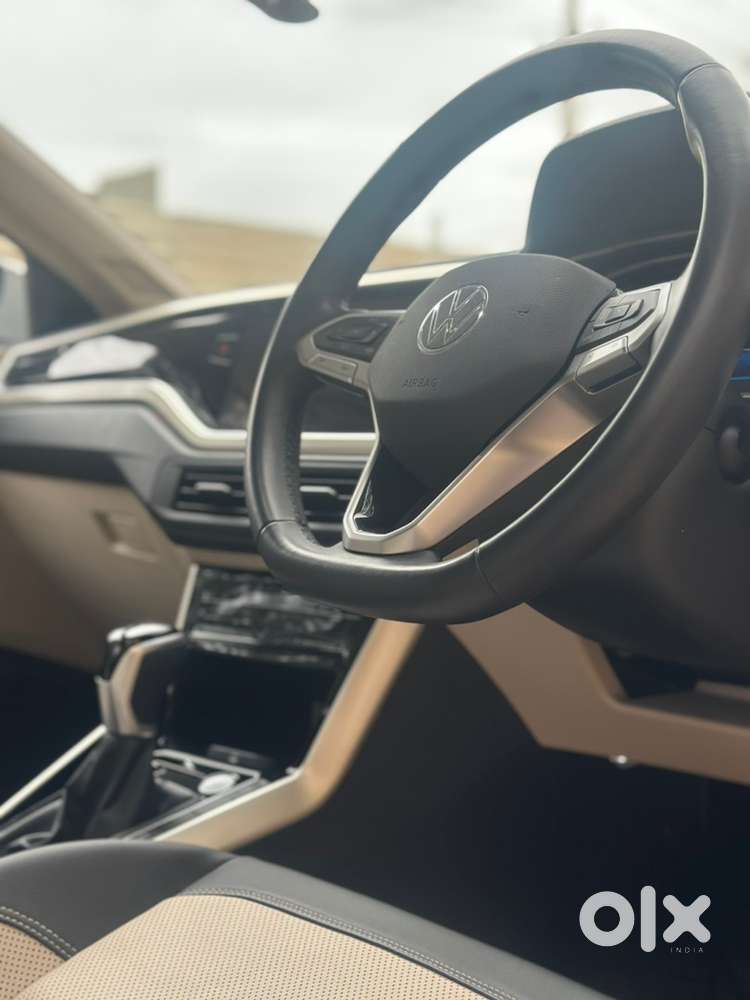 Volkswagen Virtus Topline 2025