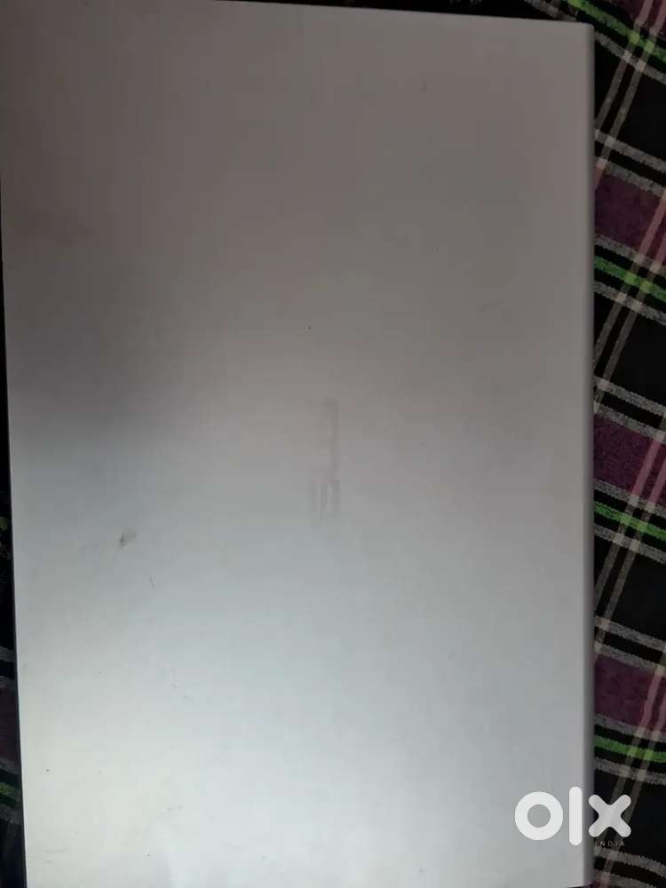 ASUS Laptop in excellent condition