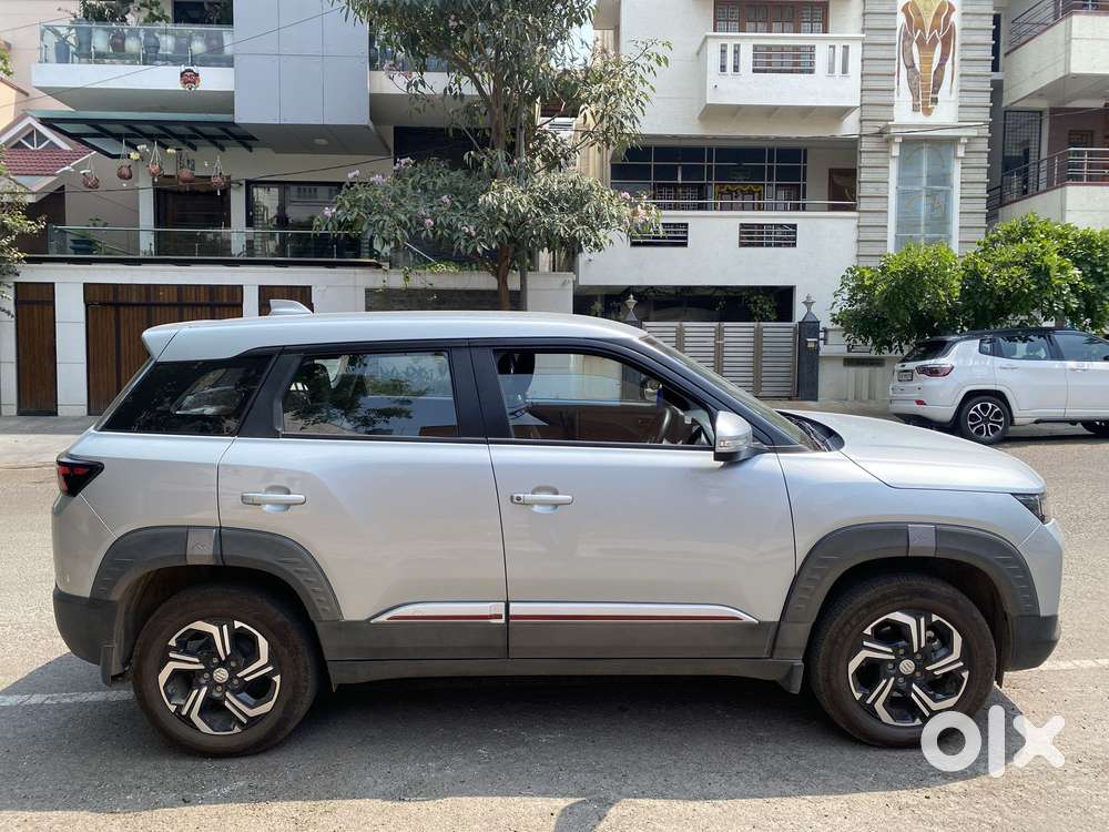 Maruti Suzuki Brezza 1.5 Vxi Smart Hybrid, 2025, Petrol