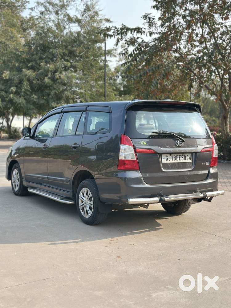 Toyota Innova 2.5 G (diesel) 8 Seater, 2015, Diesel