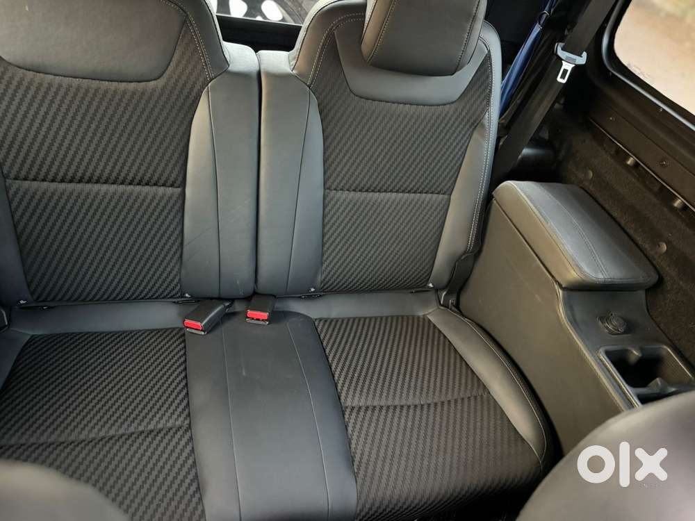 Mahindra Thar 2.0 Lx Hard Top Petrol At 4 Rwd, 2024, Petrol