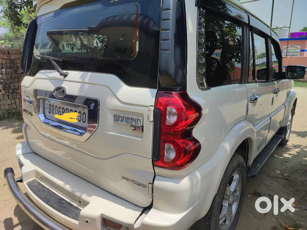 Mahindra Scorpio S10 Model 2017