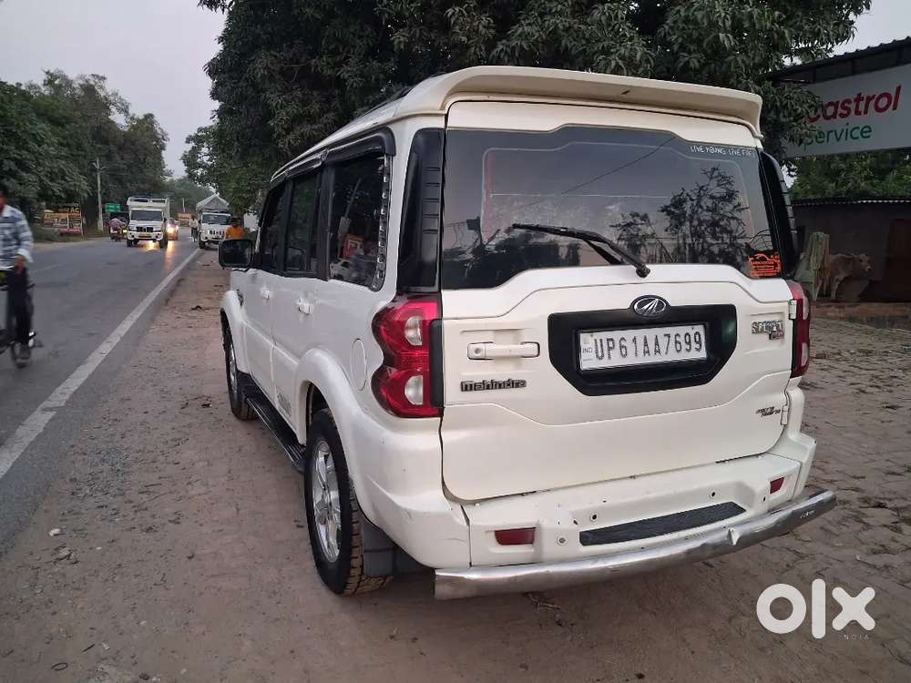 Mahindra Scorpio S10 Top Model