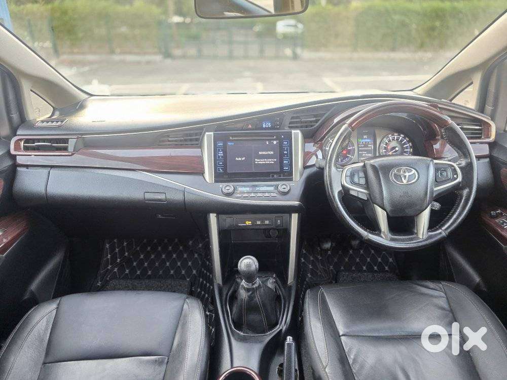 Toyota Innova Crysta 2.4 Z 7 Str, 2017, Diesel