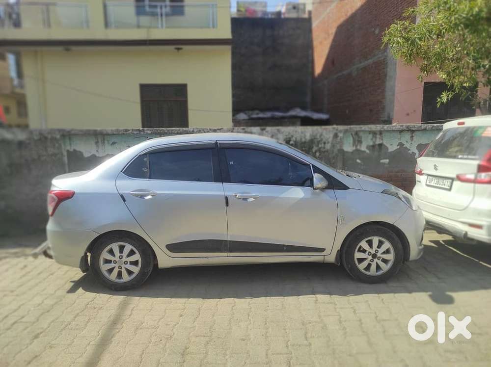 Hyundai Xcent 2015 Manual