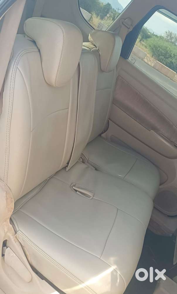 Maruti Suzuki Ertiga Zxi Shvs, 2014, Petrol