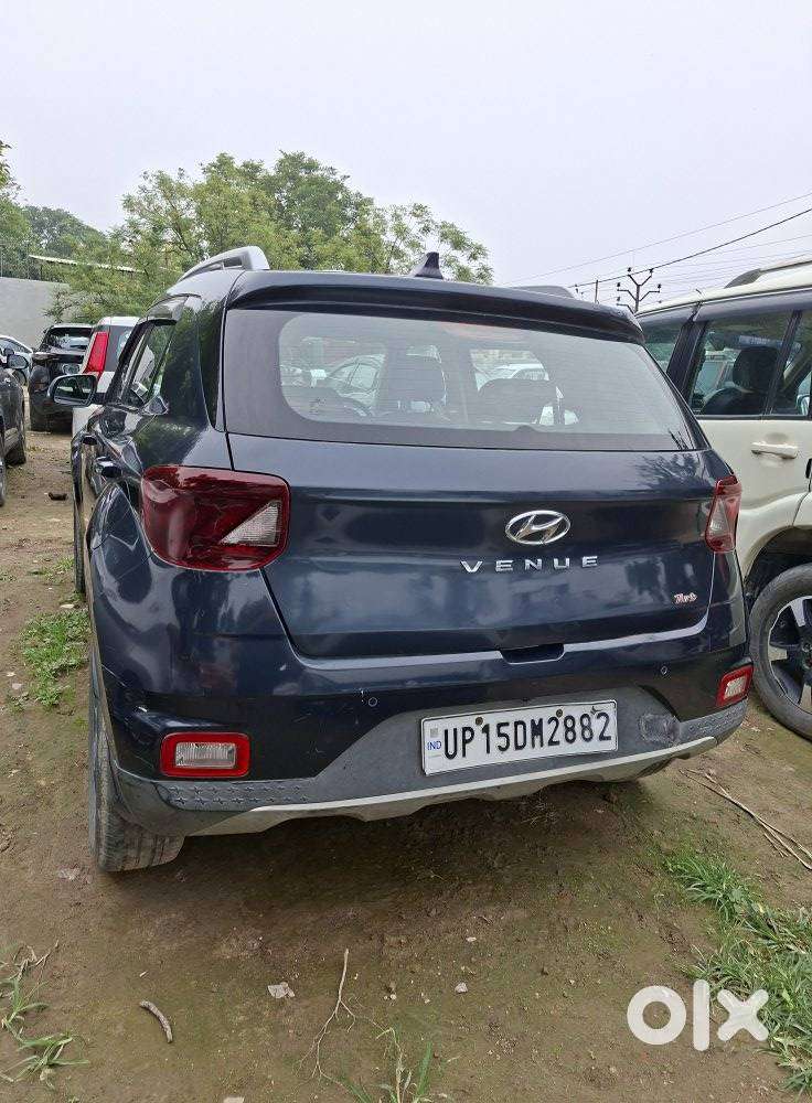 Hyundai Venue Sx Mt, 2021, Petrol