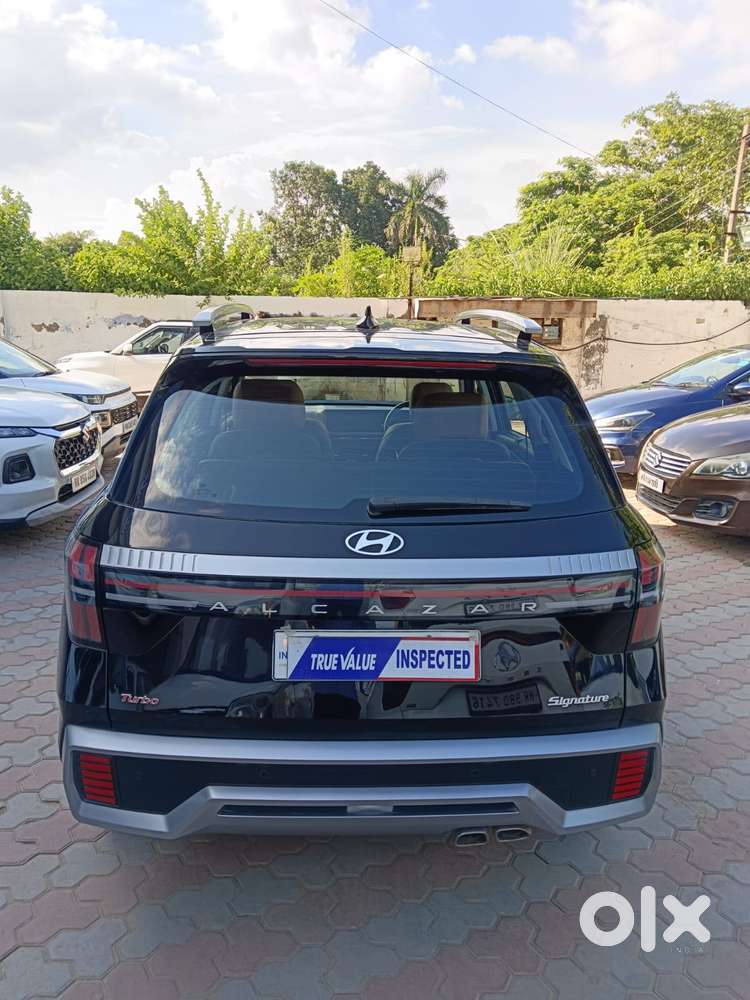 Hyundai Alcazar Signature 1.5 Petrol Dct 6str, 2024, Petrol
