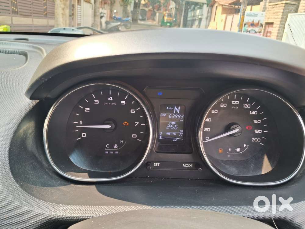 Tata Tiago 1.2 Revotron Xza, 2018, Petrol