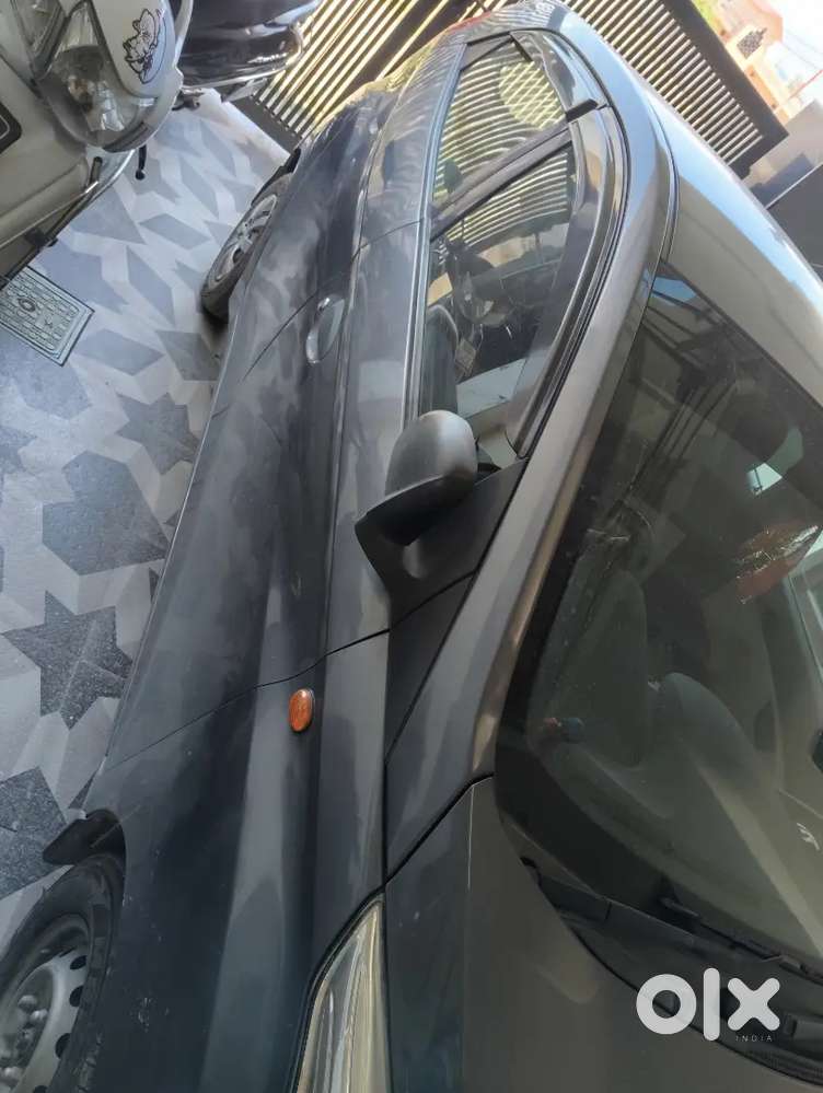 Hyundai Eon 2017 Petrol 72000 Km Driven