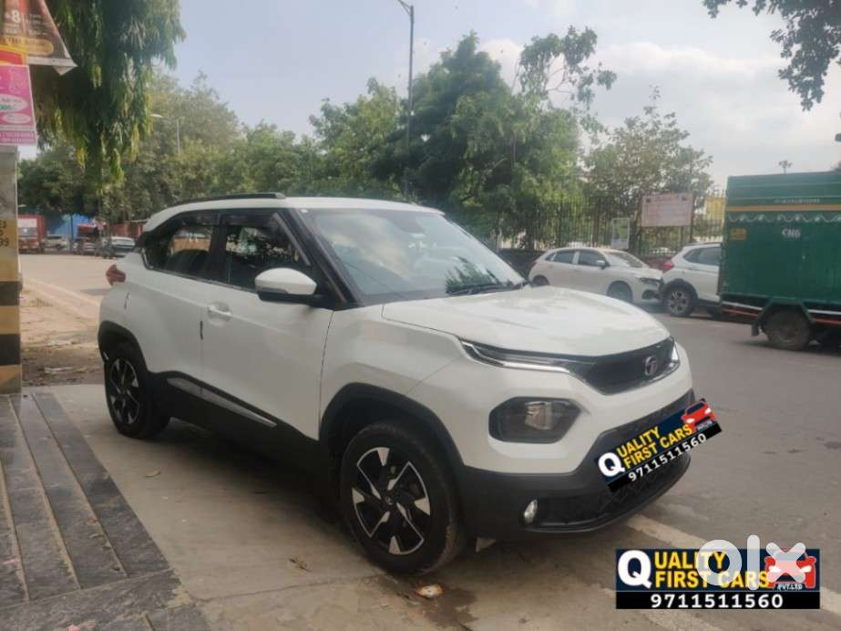 Tata Punch Accomplished Dazzle Sunroof Cng, 2023, Cng & Hybrids