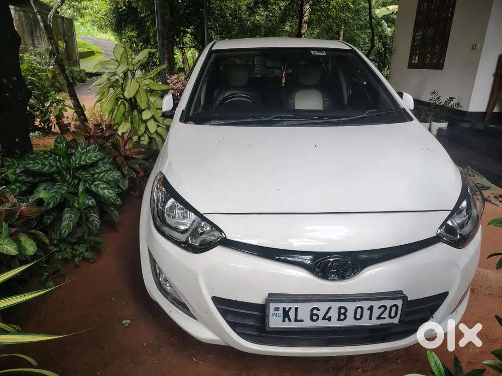 Hyundai I20 Sportz 2013 Km