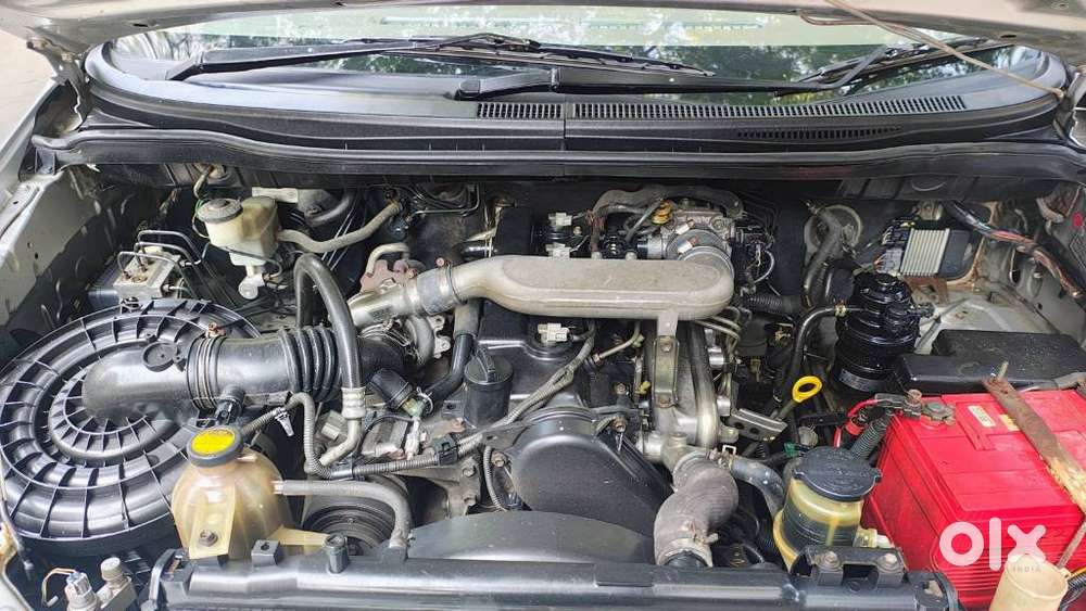 Toyota Innova 2004-2011 2.5 V Diesel 7-seater, 2007, Diesel