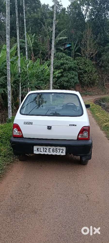 Maruti Suzuki 800 2010