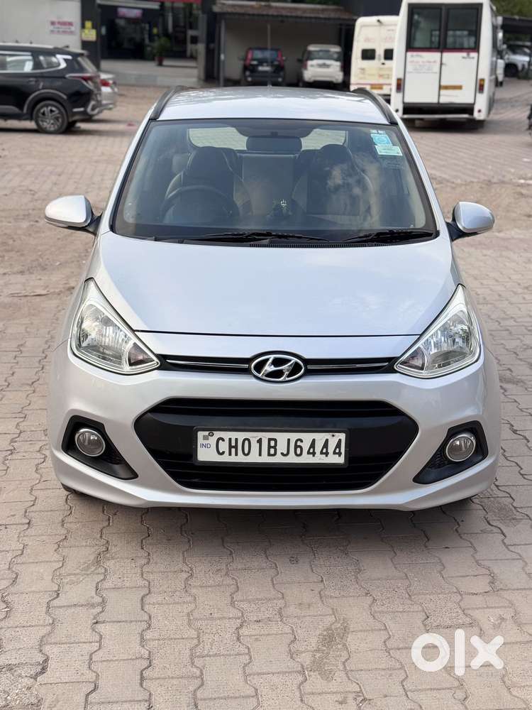 Hyundai Grand I10 Sportz, 2016, Petrol