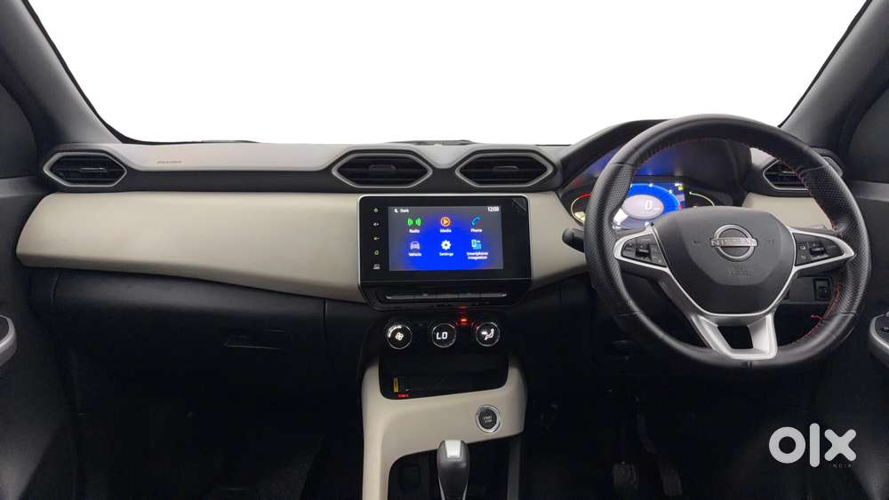 Nissan Magnite 1.0 Xv Premium Turbo Cvt, 2023, Petrol