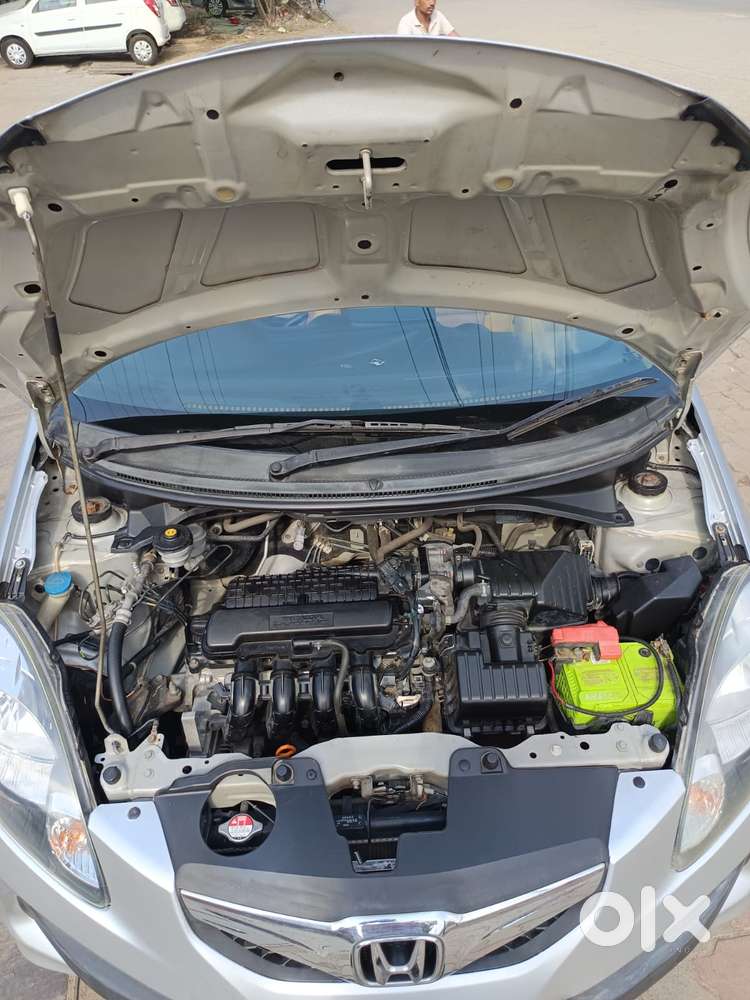 Honda Brio 2013-2016 V Mt, 2013, Petrol