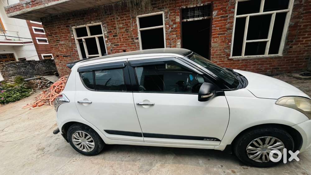 Maruti Suzuki Swift 2012 Diesel 110003 Km Driven