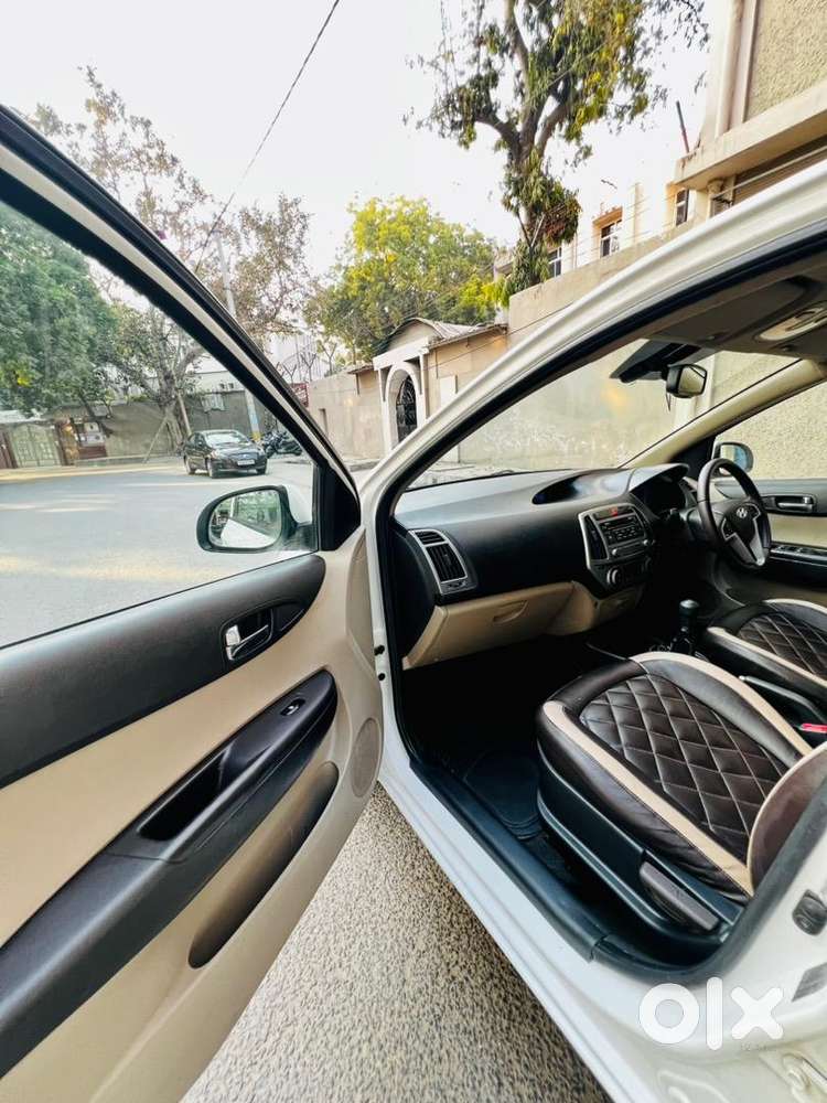 Hyundai I20 Top Model Sportz Well Maintained