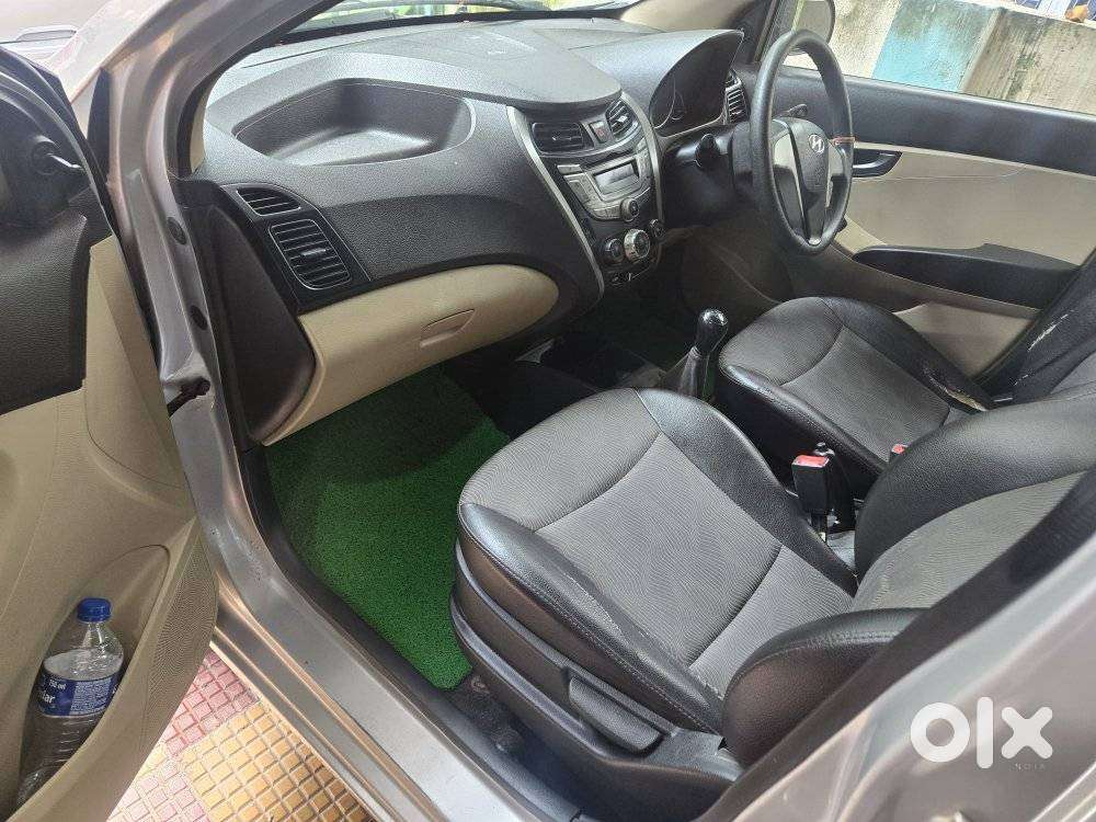 Hyundai Eon Sportz, 2013, Petrol