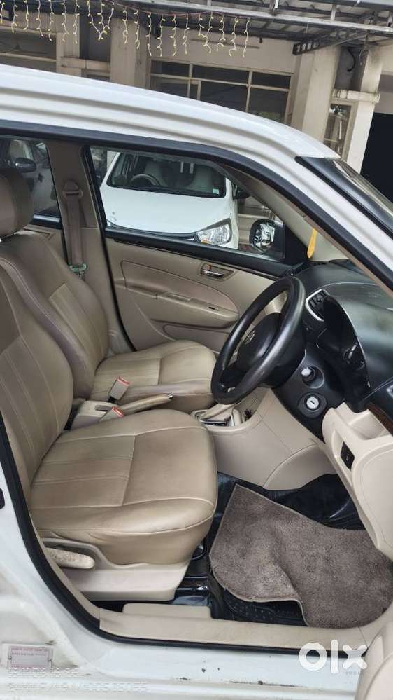Maruti Suzuki Dzire 1.2 Vxi Amt, 2014, Petrol