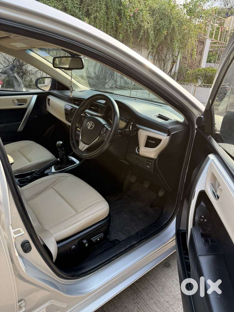 Toyota Corolla Altis 1.8 Vl, 2016, Petrol