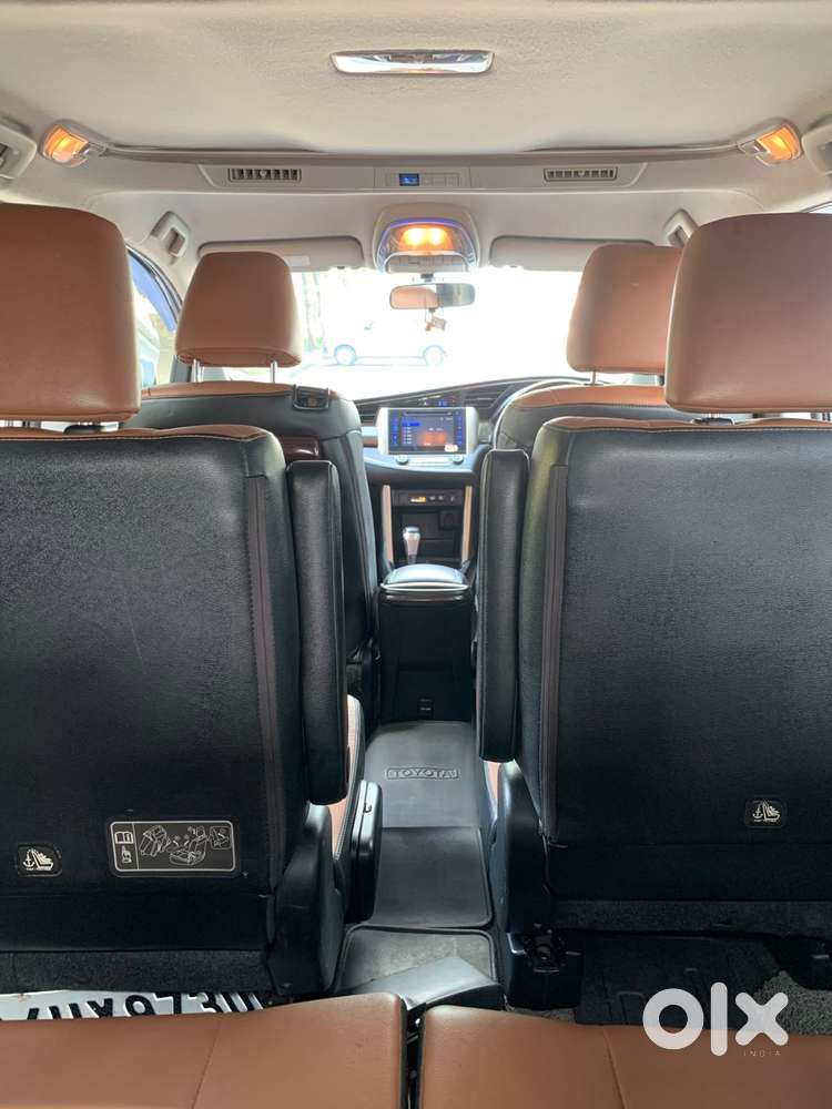 Toyota Innova Crysta 2.8 Zx At, 2017, Diesel