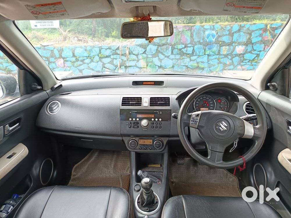 Maruti Suzuki Swift Dzire 1.2 Zxi Bsiv, 2012, Cng & Hybrids