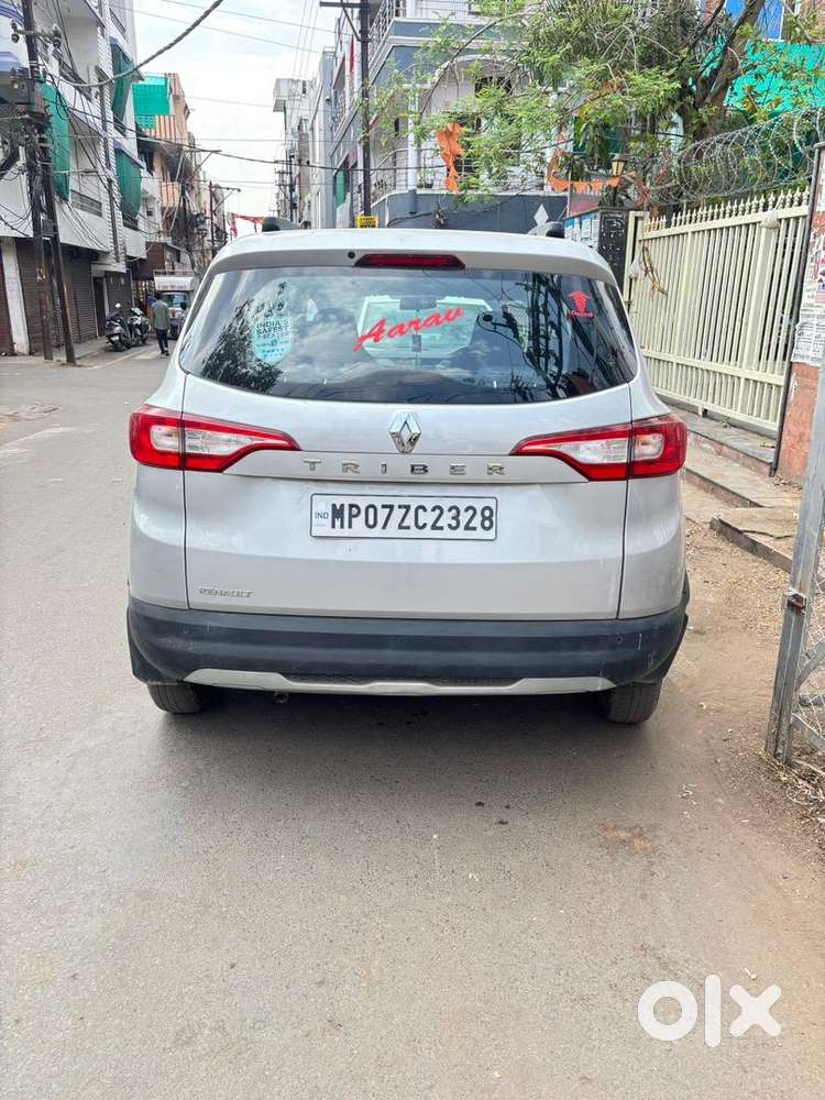 Renault Triber 2023 Petrol Well Maintained